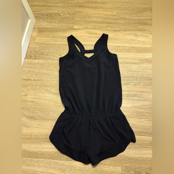 Lululemon Speedy Runsie Romper - Picture 3 of 10